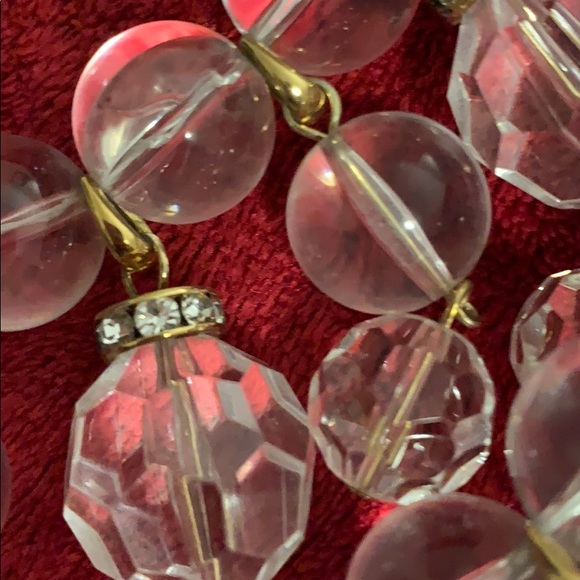 J. Crew festive clear and gold tone noticed two beads have cracks - Picture 9 of 9